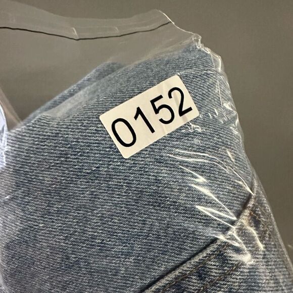 Levi’s Men’s Size 40x30 Relaxed Straight Leg Jeans Blue Medium Wash Denim - Picture 8 of 10